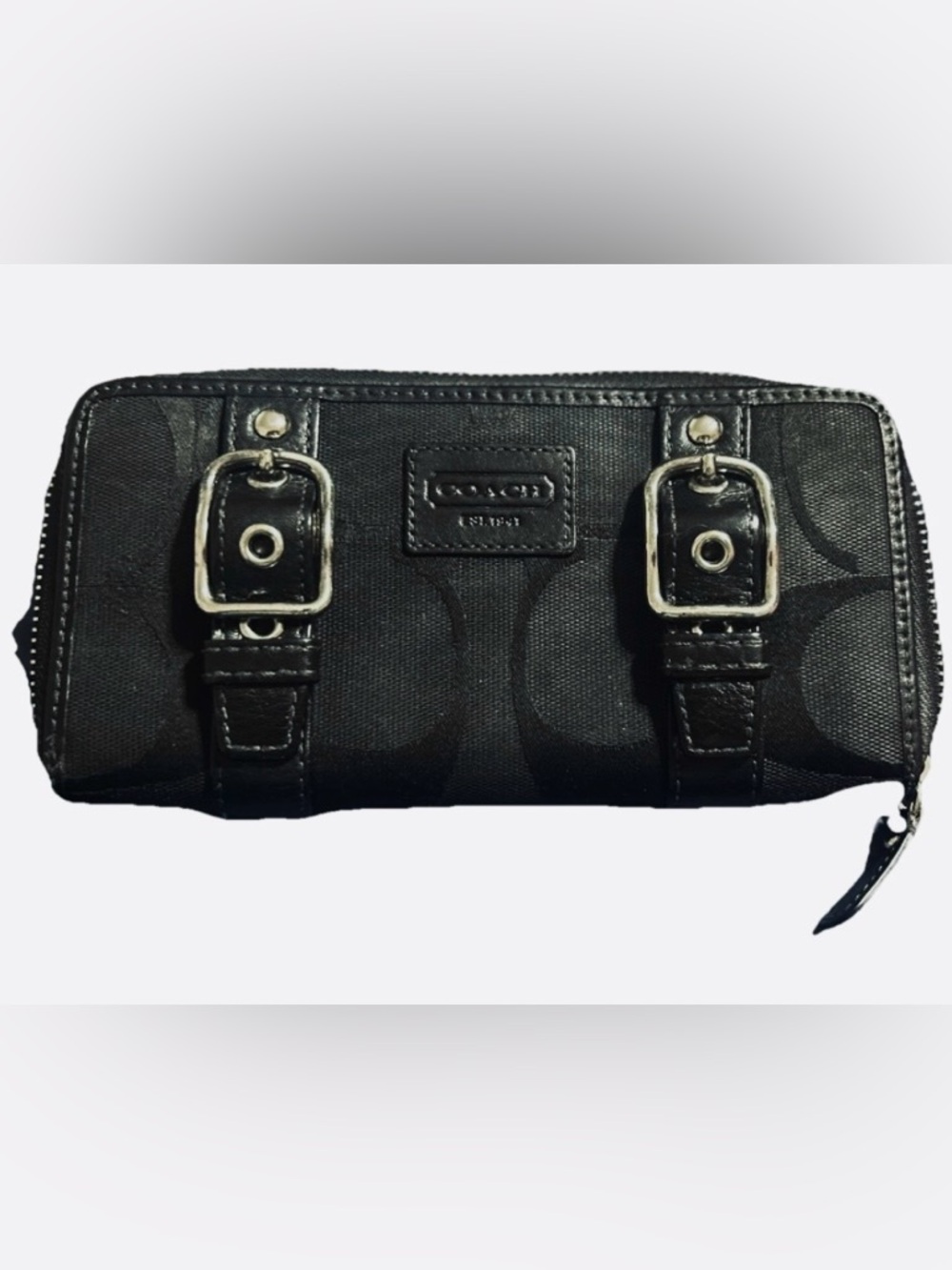 Coach Zoe Signature C Zip Around Wallet Black Buckle Clutch